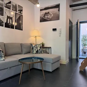 modern-cozy-studio-with-backyard.hotelsantwerp.net/