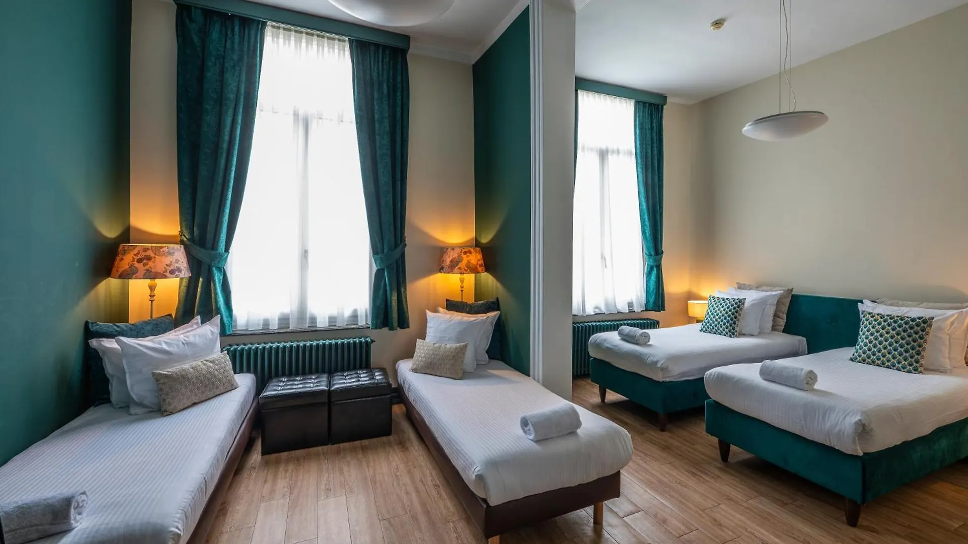 Hotel Onderbergen Ghent 3*,